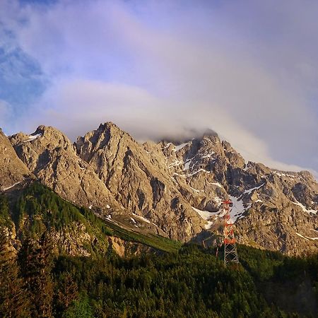 Апартаменты Golden Gapa Central Holiday House 14 Гармиш-Партенкирхен Экстерьер фото