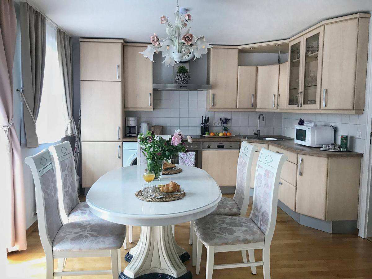 Апартаменты Golden Gapa Central Holiday House 14 Гармиш-Партенкирхен Экстерьер фото